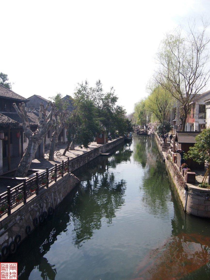 逃离海岛村